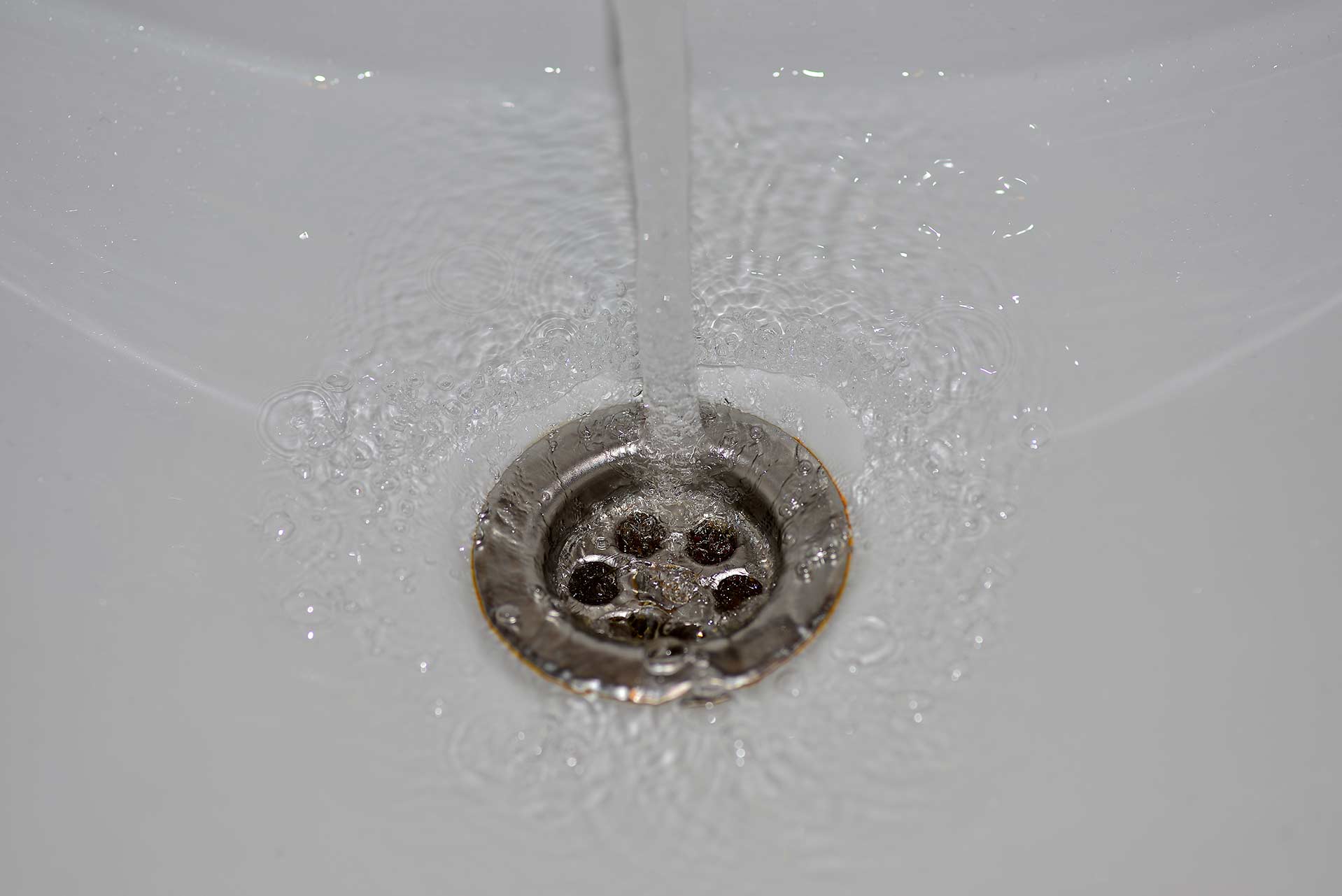 A2B Drains provides services to unblock blocked sinks and drains for properties in Clacton.